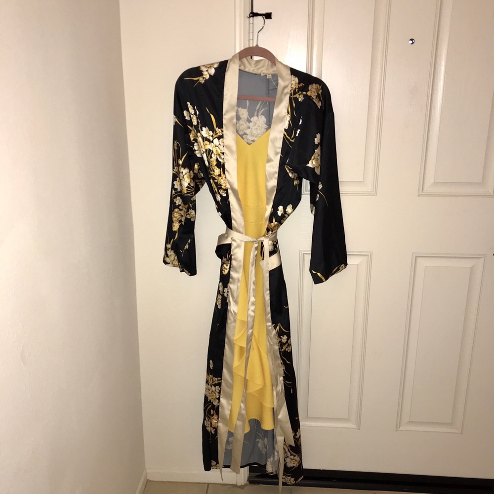 Yellow Ruffed Midi - Picture 4 of 5